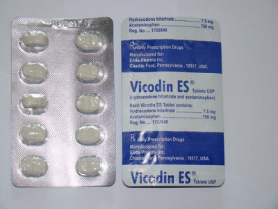 Koupit Vicodin ES online